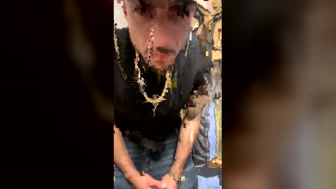 Snapshot of playa297720 chatting on April 2026 10:40:02 PM playa297720 online show from April 2026 10:40:02 PM