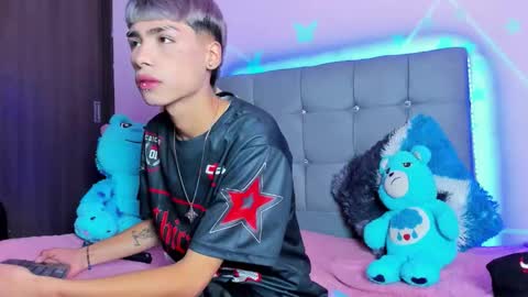 playboy_bunnyy online show from September 2025 04:51:02 PM