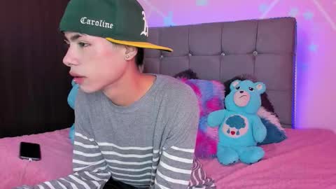 playboy_bunnyy online show from September 2025 06:09:02 PM