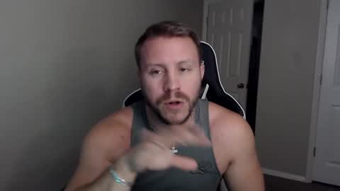 Player online show from October 2025 05:42:01 PM