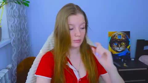 Snapshot of playful_mary chatting on June 2026 05:27:01 AM Masha online show from June 2026 05:27:01 AM
