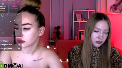 Sophie online show from February 2025 08:42:01 PM