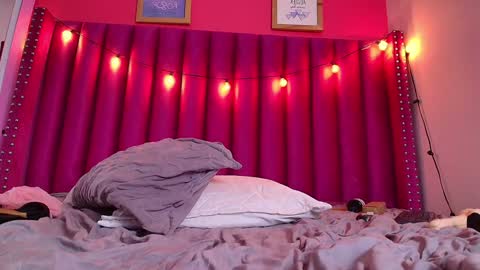 SAMARA  online show from January 2025 04:05:01 PM