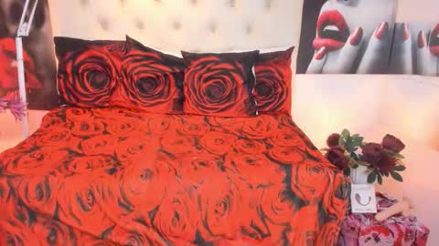 jen online show from September 2025 02:35:01 AM