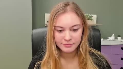 Valeria online show from February 2025 10:49:02 AM