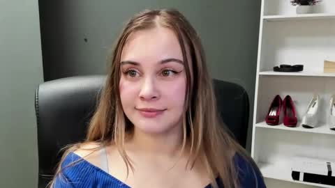 Snapshot of playgirl_valeria chatting on February 2026 10:07:01 PM Valeria online show from February 2026 10:07:01 PM