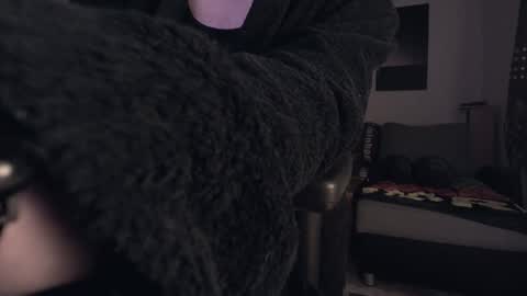 Snapshot of plboy23 chatting on March 2025 10:48:02 PM Hello ask me  . Im glad  to see you here in my room. Welcome PVT is open online show from March 2025 10:48:02 PM