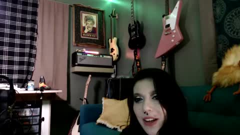 pleasantdinosaurus7537 online show from November 2025 12:08:02 PM