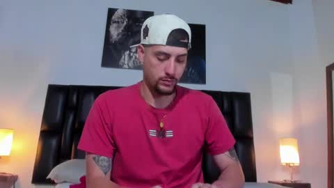 JUAN AND JULI online show from December 2024 09:04:02 PM