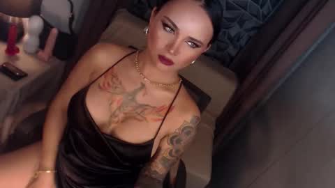 Snapshot of pleasurepleasermistress chatting on September 2025 04:01:01 AM Angel online show from September 2025 04:01:01 AM