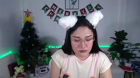Ploysai online show from December 2024 02:02:02 AM