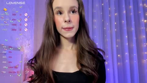 Sophie online show from December 2024 04:54:01 PM