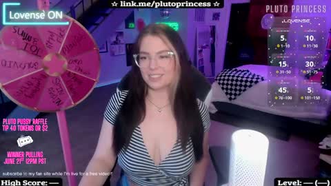 Snapshot of plutoprincess69 chatting on April 2026 12:44:02 AM Pluto Princess online show from April 2026 12:44:02 AM