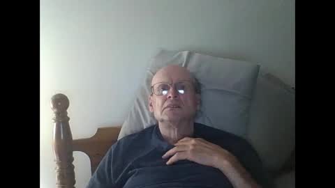 Snapshot of pmb11 chatting on September 2025 04:47:01 AM trek 11 online show from September 2025 04:47:01 AM