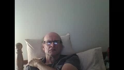 Snapshot of pmb11 chatting on October 2025 07:12:02 PM trek 11 online show from October 2025 07:12:02 PM