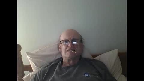 Snapshot of pmb11 chatting on October 2025 02:33:01 AM trek 11 online show from October 2025 02:33:01 AM