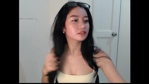 Snapshot of pnay_wildwhisper chatting on July 2026 01:34:01 AM WildWhisper online show from July 2026 01:34:01 AM