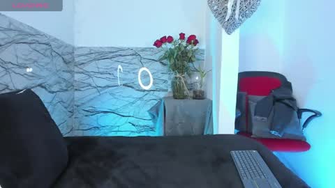 Snapshot of pocahontas921 chatting on April 2026 03:26:01 PM Emi online show from April 2026 03:26:01 PM