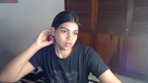 Snapshot of pocahontas_princess__ chatting on December 2025 04:17:01 AM Pocahontas online show from December 2025 04:17:01 AM