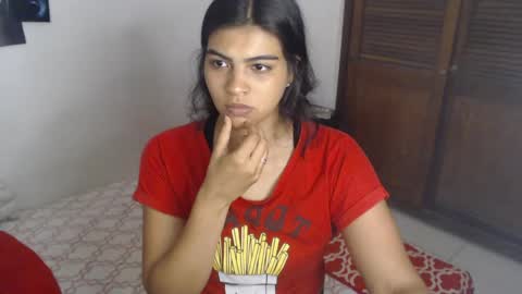 Snapshot of pocahontas_princess__ chatting on April 2026 03:37:02 AM Pocahontas online show from April 2026 03:37:02 AM