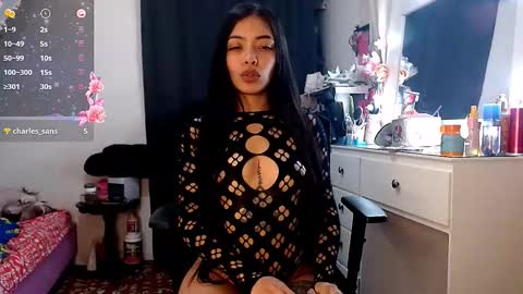 pocahot222 online show from October 2025 09:59:02 PM