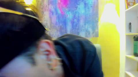 poderoso_samael online show from April 2026 04:01:01 AM