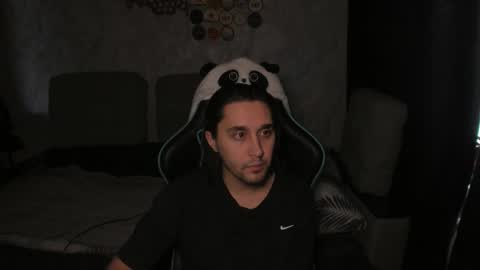 pohyi_ online show from March 2026 03:12:02 AM