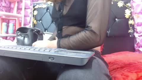 Aleja online show from October 2025 11:55:01 AM