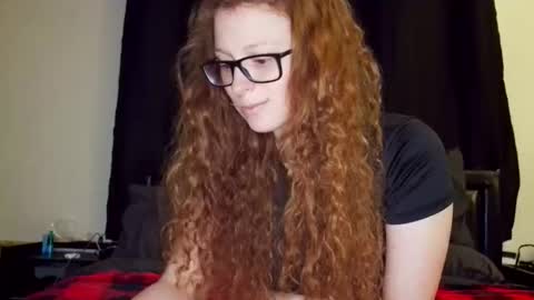 poisonivyy95 online show from May 2026 01:13:01 AM