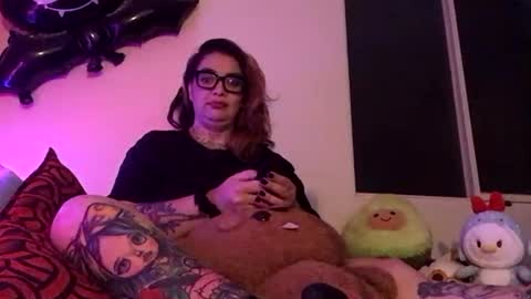 Snapshot of poisson_ivy_ chatting on October 2025 08:29:02 AM poisson_ivy_ online show from October 2025 08:29:02 AM