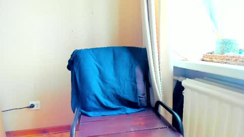 Snapshot of pola_xx chatting on April 2026 02:58:02 PM 9pm - 11pm GMT3 online show from April 2026 02:58:02 PM