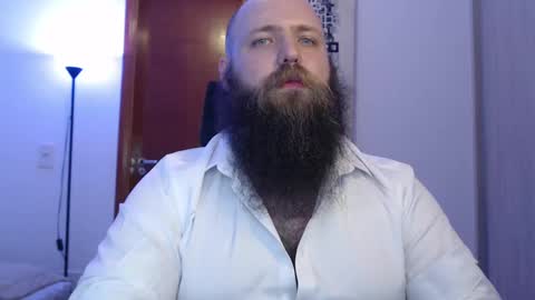 Bear online show from February 2025 05:23:01 AM