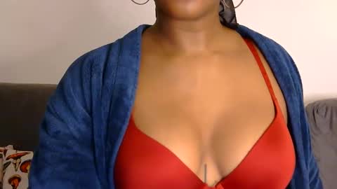 Snapshot of poleheathen chatting on January 2025 04:14:02 AM Heathen online show from January 2025 04:14:02 AM