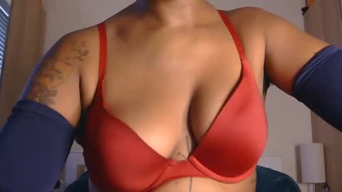 Snapshot of poleheathen chatting on October 2025 10:13:01 AM Heathen online show from October 2025 10:13:01 AM