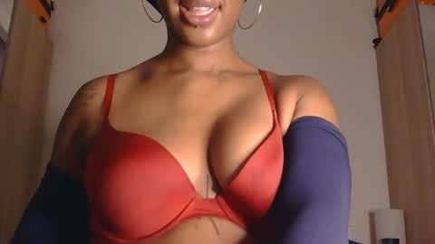 Snapshot of poleheathen chatting on October 2025 10:18:02 PM Heathen online show from October 2025 10:18:02 PM