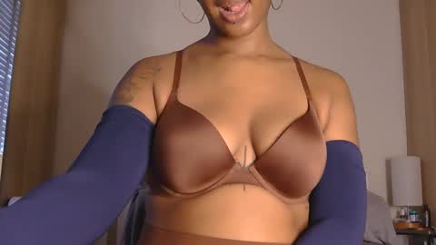 Snapshot of poleheathen chatting on November 2025 11:32:01 AM Heathen online show from November 2025 11:32:01 AM