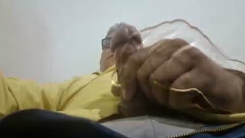 Snapshot of poli475 chatting on February 2025 12:33:01 PM poli online show from February 2025 12:33:01 PM