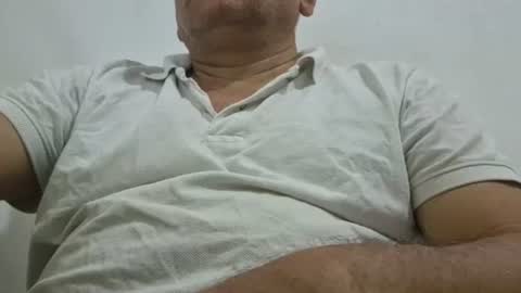 Snapshot of poli475 chatting on September 2025 04:12:02 AM poli online show from September 2025 04:12:02 AM