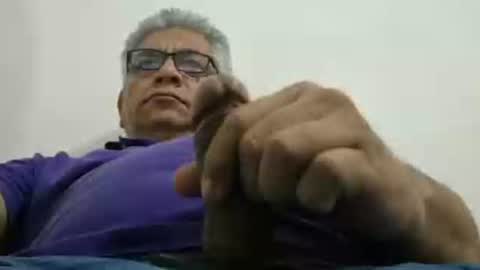 poli online show from November 2025 04:01:02 AM