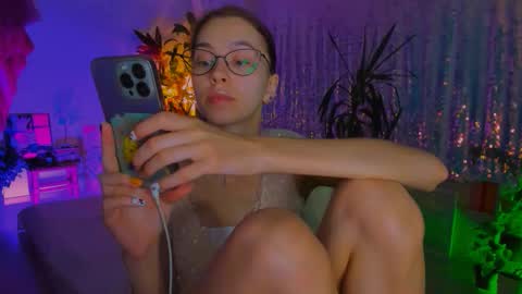 Martha online show from October 2025 07:16:01 PM