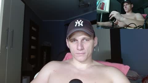 Poliglot online show from December 2025 06:48:02 PM