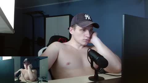 Poliglotjoe2 online show from January 2026 12:03:01 AM