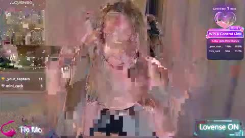 Snapshot of polinajones chatting on December 2025 08:13:01 PM PolinaJones online show from December 2025 08:13:01 PM