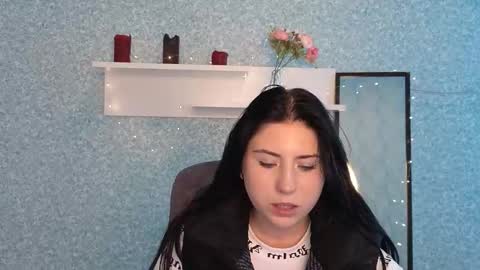 Polina online show from October 2025 09:40:02 AM