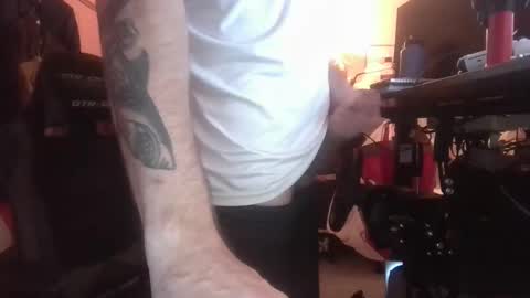 jaws online show from December 2025 03:55:02 AM