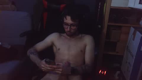 POLLO28 online show from October 2025 08:41:02 PM