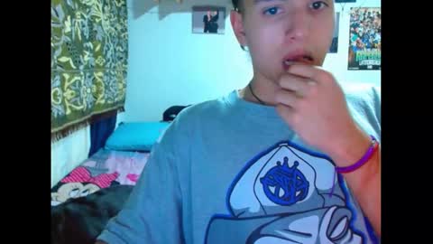 Snapshot of pollon8_kbezon chatting on January 2025 03:31:02 AM Gian online show from January 2025 03:31:02 AM