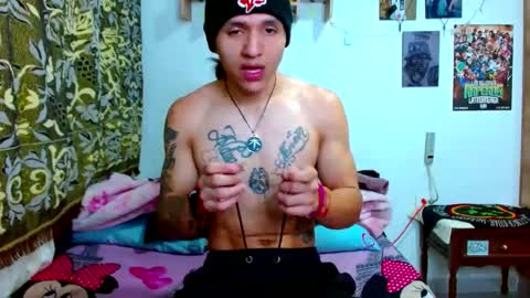 Snapshot of pollon8_kbezon chatting on February 2025 06:26:02 PM Gian online show from February 2025 06:26:02 PM