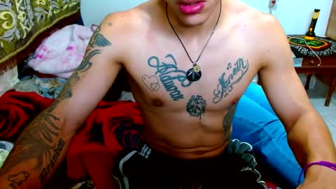 Snapshot of pollon8_kbezon chatting on March 2025 04:12:02 AM Gian online show from March 2025 04:12:02 AM