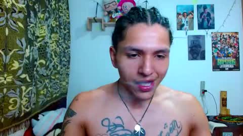 Snapshot of pollon8_kbezon chatting on March 2025 06:33:01 PM Gian online show from March 2025 06:33:01 PM